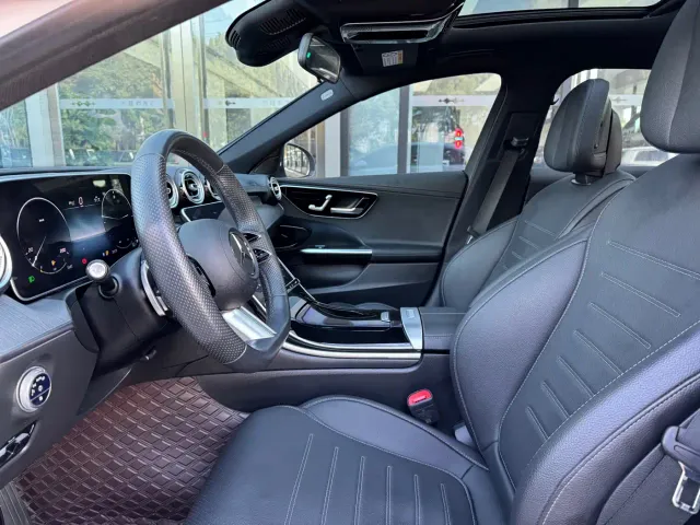Mercedes-Benz C-Class — Фото автомобиля 5