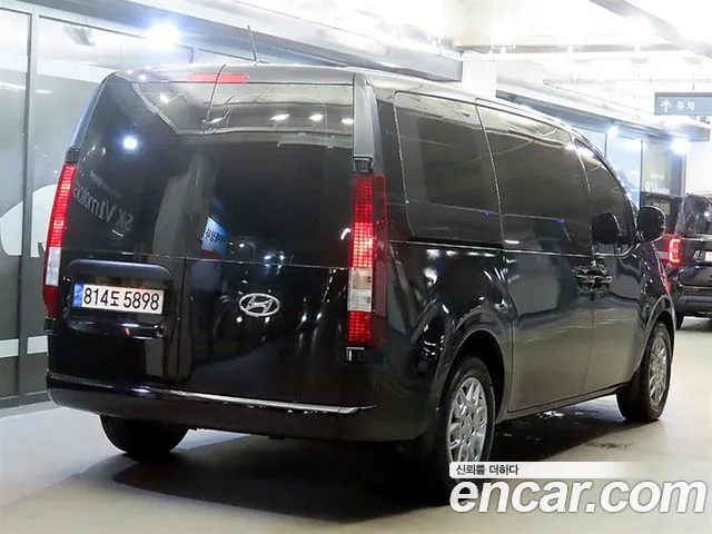 Hyundai Staria — Фото автомобиля 4
