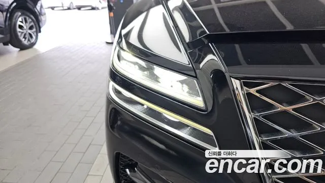Genesis GV80 2.5T Бензин AWD — Фото автомобиля 19