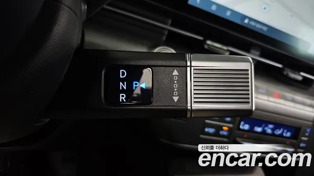 Hyundai Kona SX2 — Фото автомобиля 12