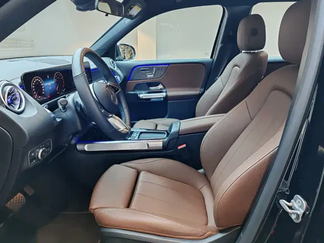 Mercedes-Benz GLB-Class — Фото автомобиля 7