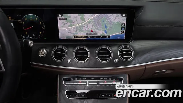 Mercedes-Benz E-Class W213 — Фото автомобиля 20