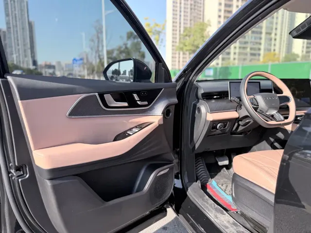 Chery Tiggo 8L — Фото автомобиля 8