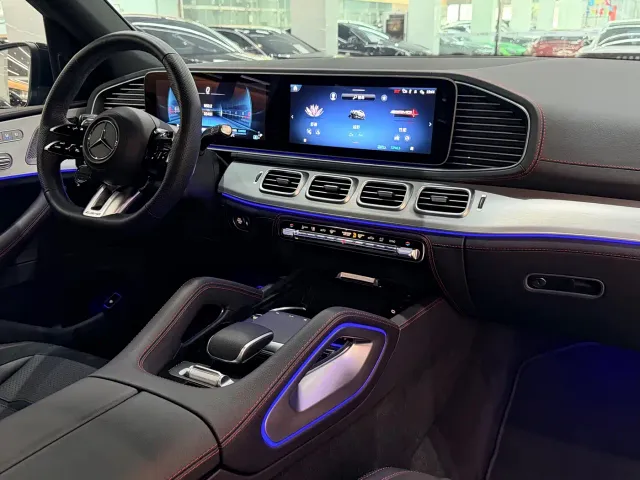 Mercedes-Benz GLE-Class AMG — Фото автомобиля 9