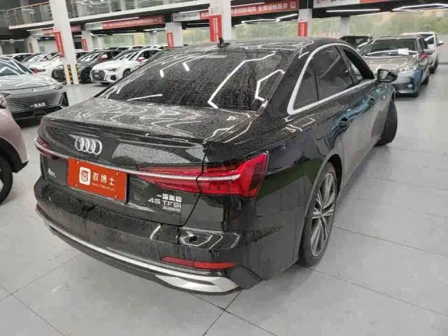 Audi Audi A6L 2025 45 TFSI quattro Premium Sport — Фото автомобиля 3