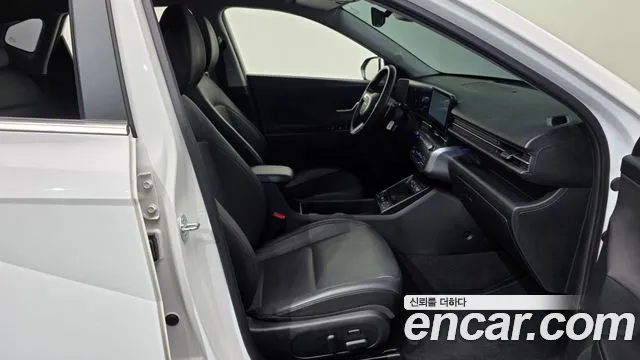 Hyundai Kona — Фото автомобиля 11