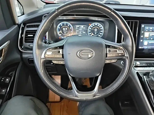 GAC Trumpchi M8 — Фото автомобиля 10
