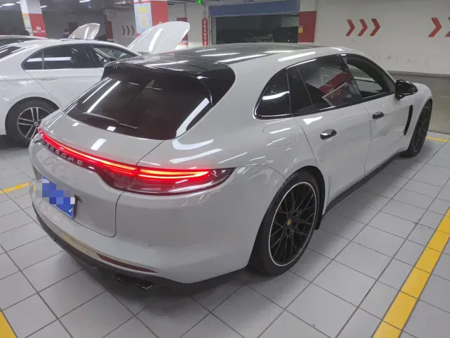 Porsche Panamera — Фото автомобиля 8