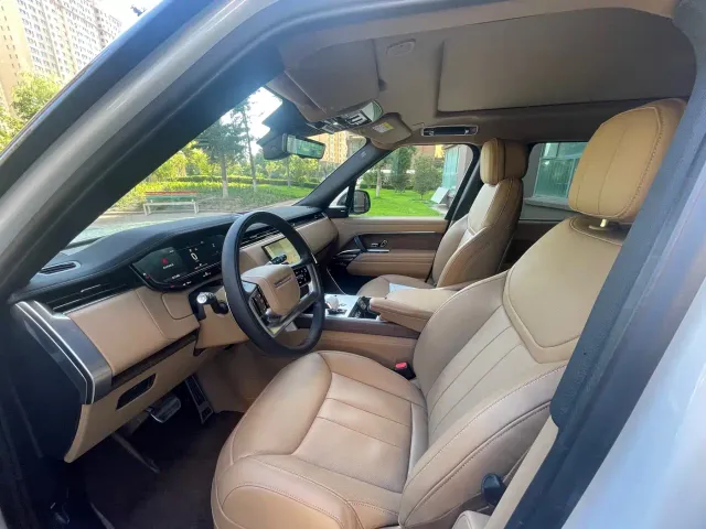 Land Rover Range Rover — Фото автомобиля 4