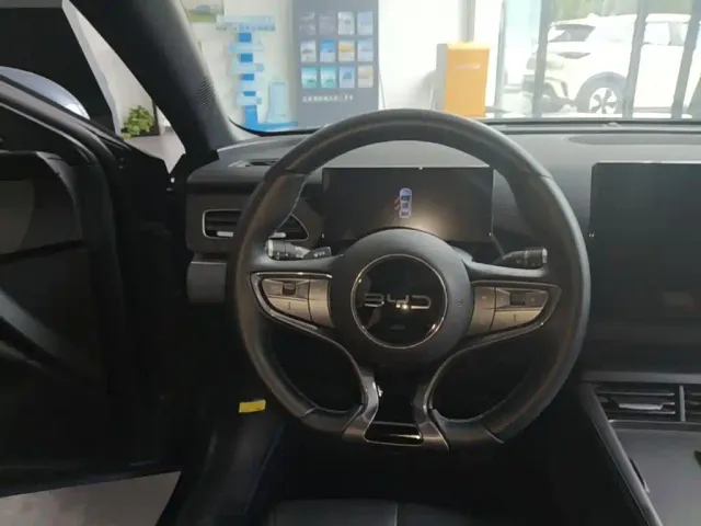BYD Seal 06 — Фото автомобиля 10
