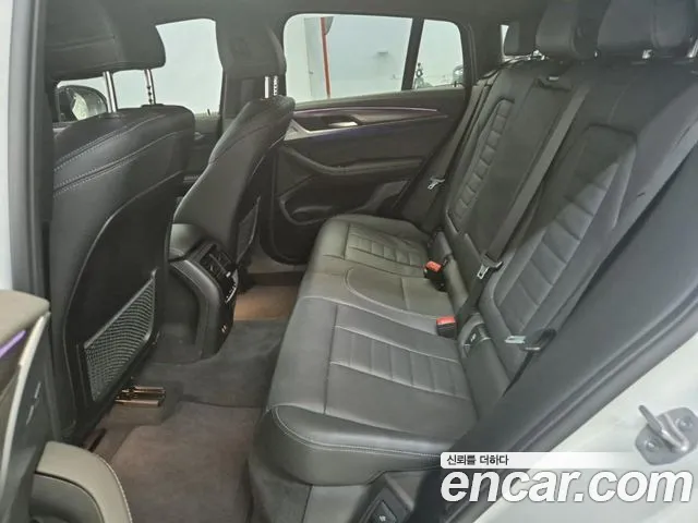 BMW X4 xDrive20i M Sport — Фото автомобиля 12