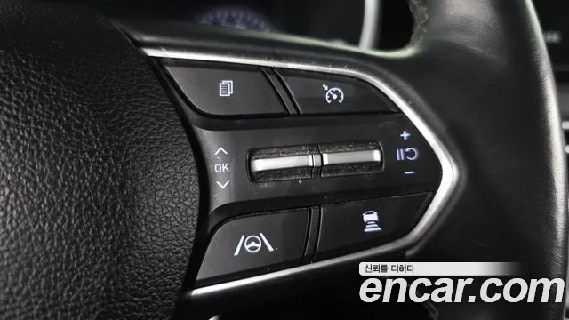 Hyundai Santafe — Фото автомобиля 15