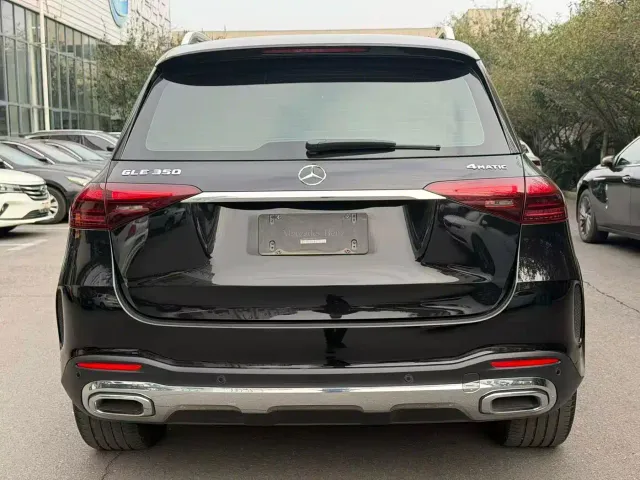 Mercedes-Benz GLE-Class — Фото автомобиля 9