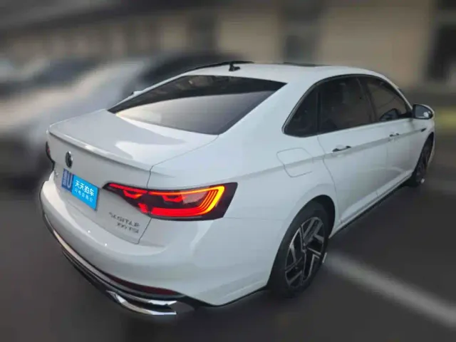 Volkswagen Sagitar — Фото автомобиля 5