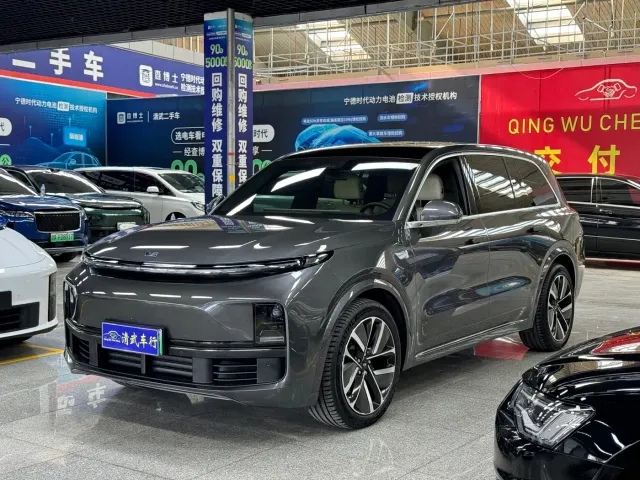 Фотография автомобиля — Li Auto L9