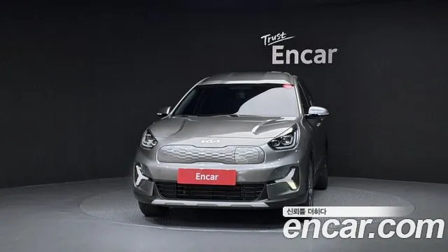 Kia Niro Niro Plus Air — Фото автомобиля 3