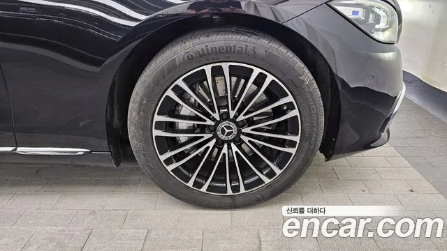 Mercedes-Benz S-Class — Фото автомобиля 19
