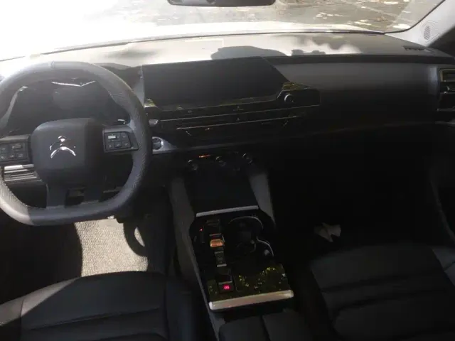 Citroen C5 X — Фото автомобиля 12