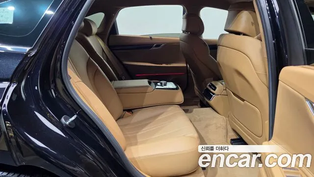 Genesis G80 Бензин 2.5 турбо AWD — Фото автомобиля 12