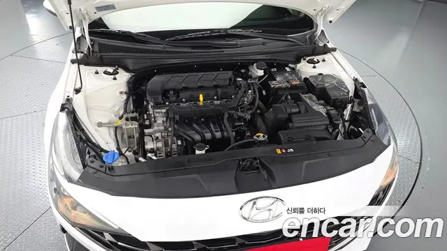 Hyundai AVANTE Avante (CN7) — Фото автомобиля 6