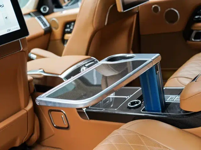 Land Rover Range Rover — Фото автомобиля 15