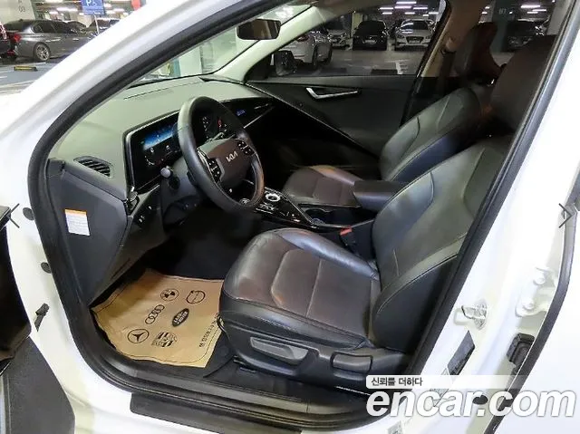 Kia Niro New — Фото автомобиля 6
