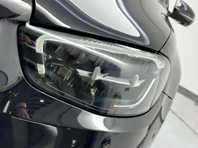 Mercedes-Benz E-Class — Фото автомобиля 20
