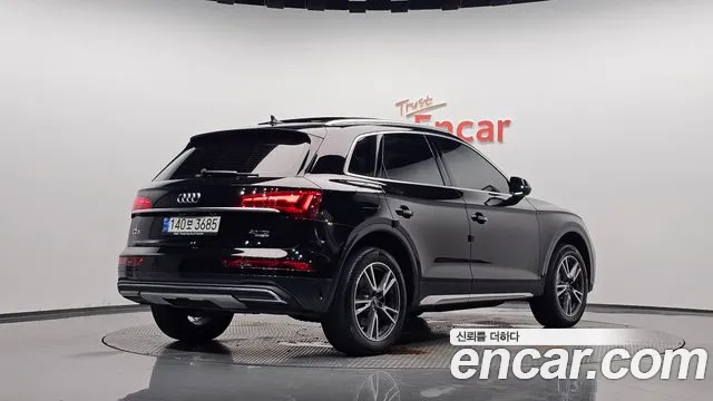 Audi Q5 FY — Фото автомобиля 2