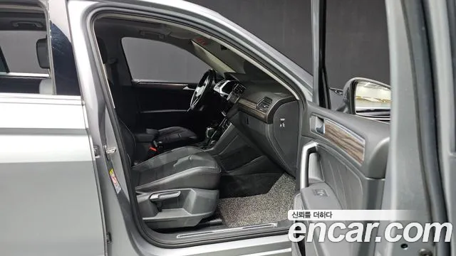 Volkswagen Tiguan — Фото автомобиля 17