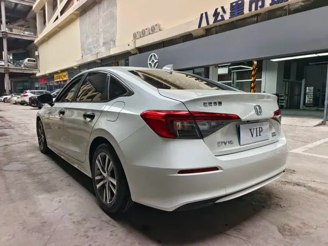 Honda Civic — Фото автомобиля 18
