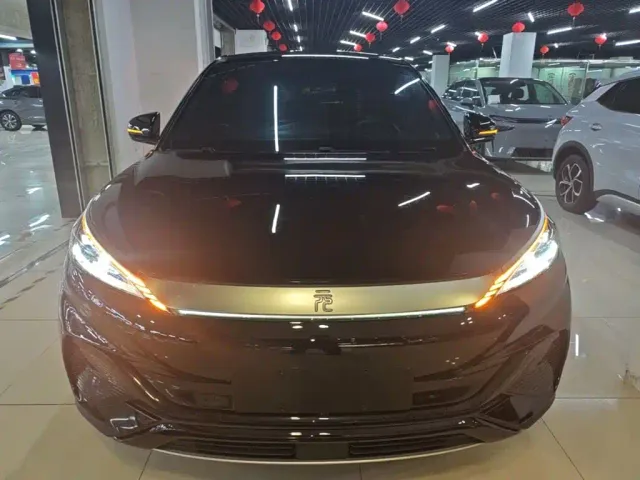 BYD Yuan PLUS — Фото автомобиля 2