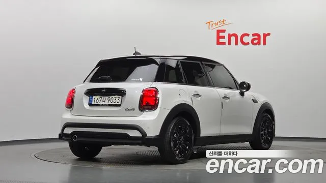 MINI Cooper — Фото автомобиля 2