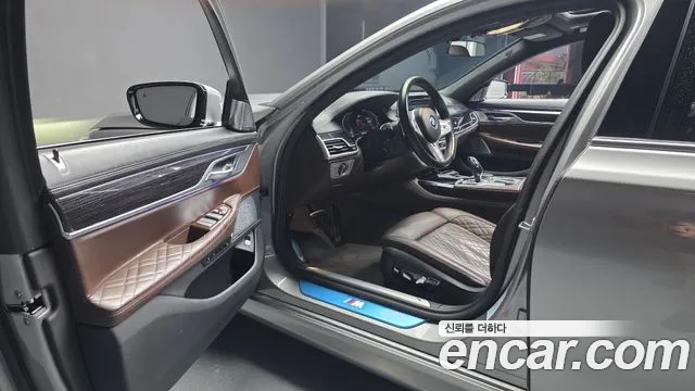 BMW 7 Series G11 — Фото автомобиля 10