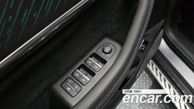 Renault-KoreaSamsung Grand Koleos Grand Koleos 2.0 Esprit Alpine 2WD — Фото автомобиля 25