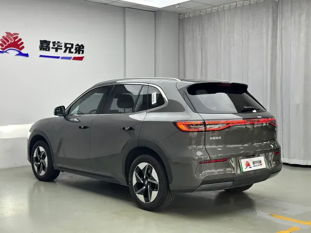 Geely Galaxy E5 — Фото автомобиля 11
