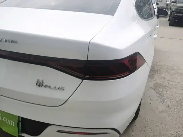 BYD Qin PLUS — Фото автомобиля 7
