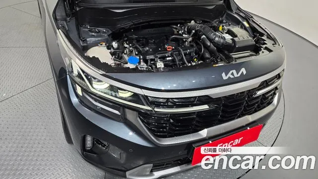 Kia Seltos — Фото автомобиля 9