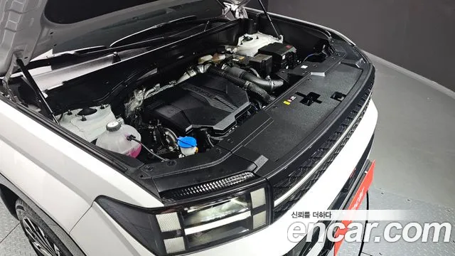 Hyundai Santafe Бензин 2.5T 2WD — Фото автомобиля 6