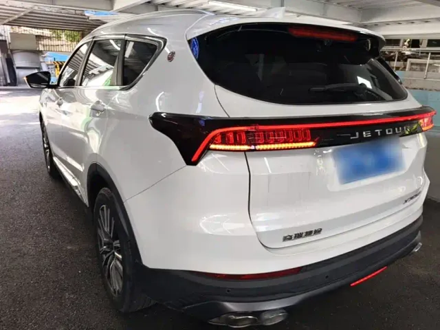Jetour X70 Plus — Фото автомобиля 4