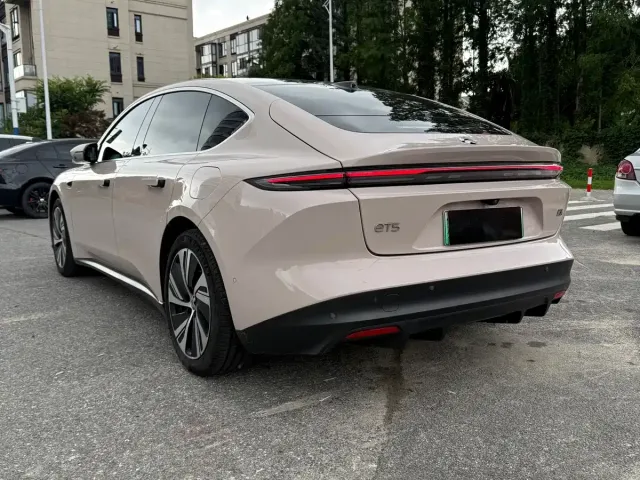 Nio ET5 — Фото автомобиля 15