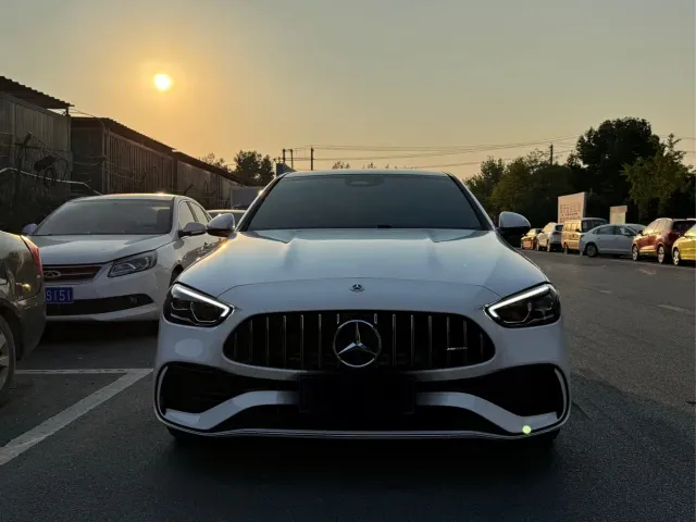 Mercedes-Benz C-Class — Фото автомобиля 2