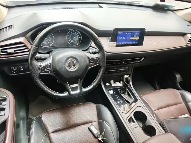 DFSK Fengguang S560 — Фото автомобиля 12