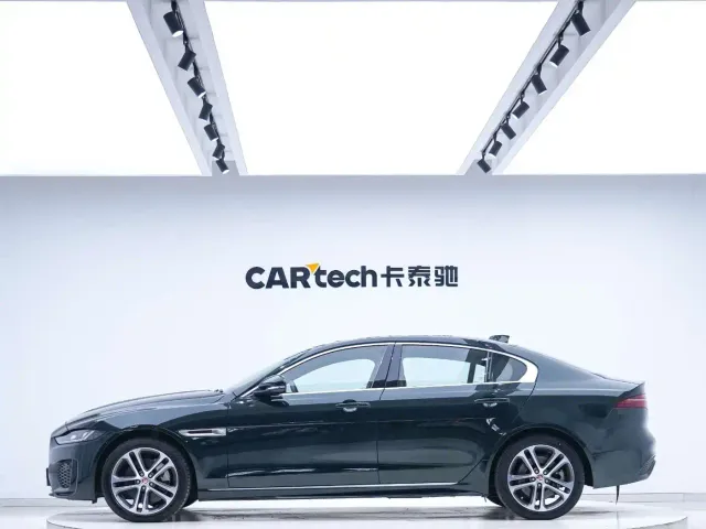 Jaguar XEL — Фото автомобиля 2