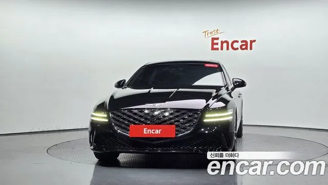 Genesis G80 RG3 — Фото автомобиля 3