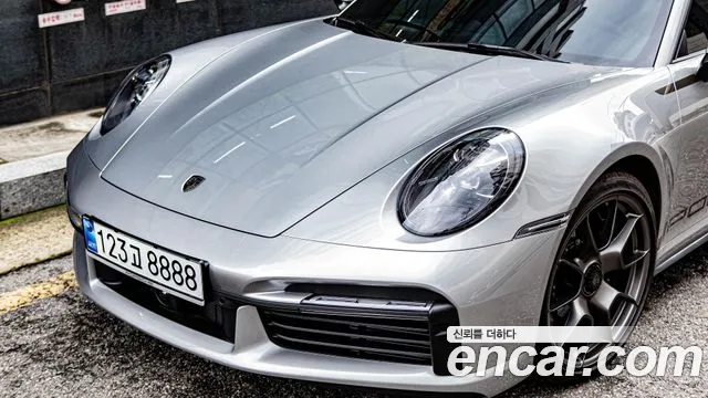 Porsche 911 — Фото автомобиля 3