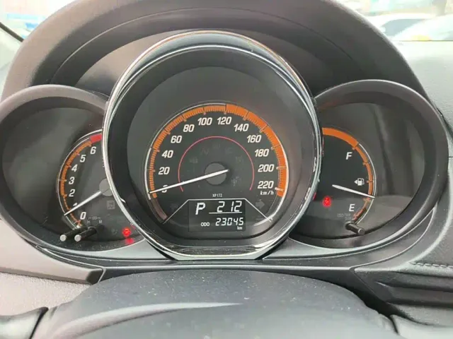 Toyota YARiS L Zhi Xuan — Фото автомобиля 11