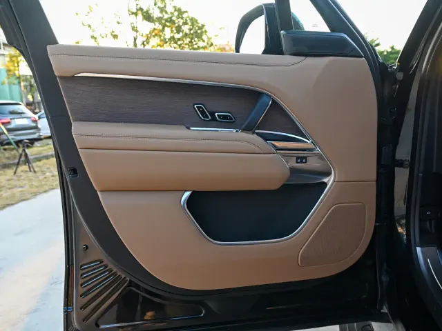 Land Rover Range Rover — Фото автомобиля 18