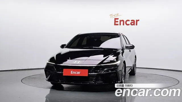 Hyundai AVANTE Новый Avante (CN7) — Фото автомобиля 3