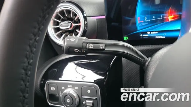 Mercedes-Benz A-Class — Фото автомобиля 19