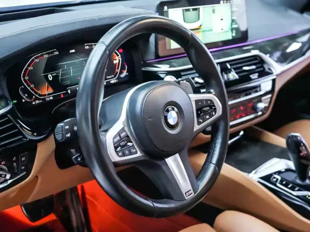 BMW 6 Series Gran Turismo — Фото автомобиля 7